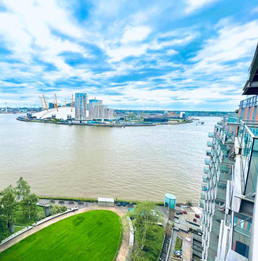 Appartamento Fairmont Avenue E14 9Pq Londra Esterno foto