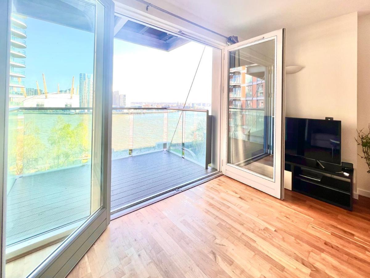 Appartamento Fairmont Avenue E14 9Pq Londra Esterno foto